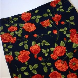 NWT LuLaRoe Cassie skirt